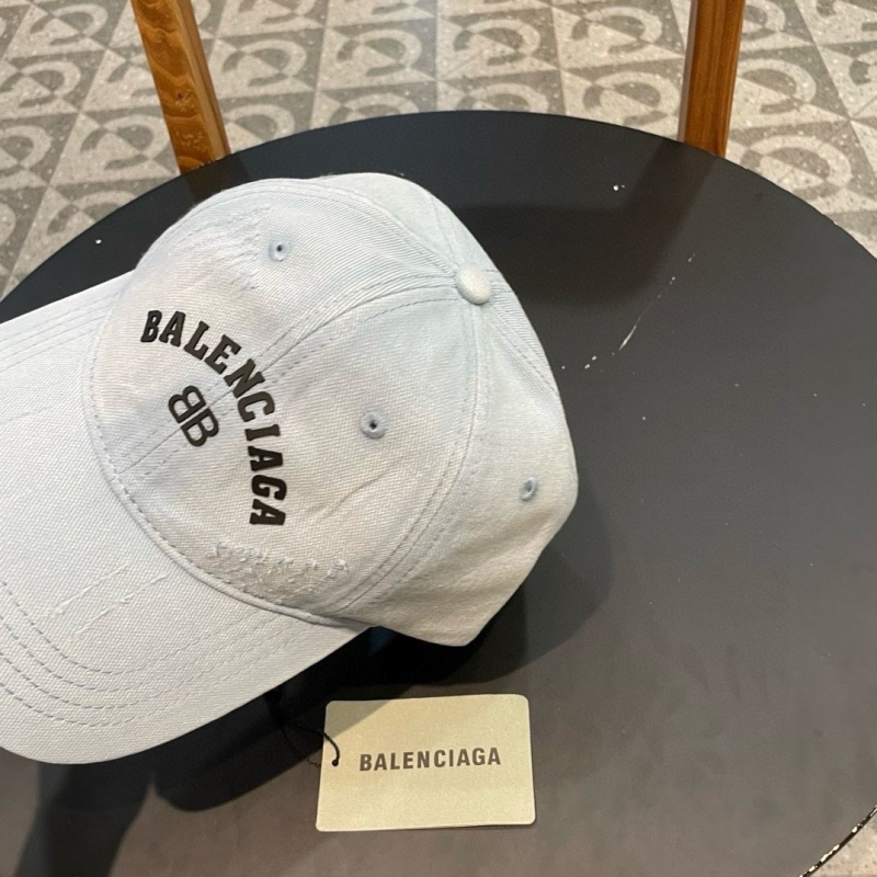 BALENCIAGA